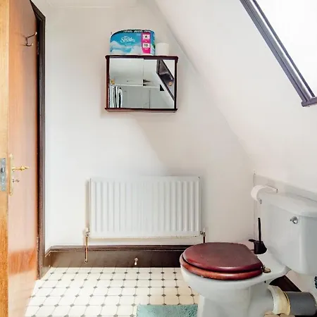 Double Room 2 Mins From Station Belvedere Exterior photo
