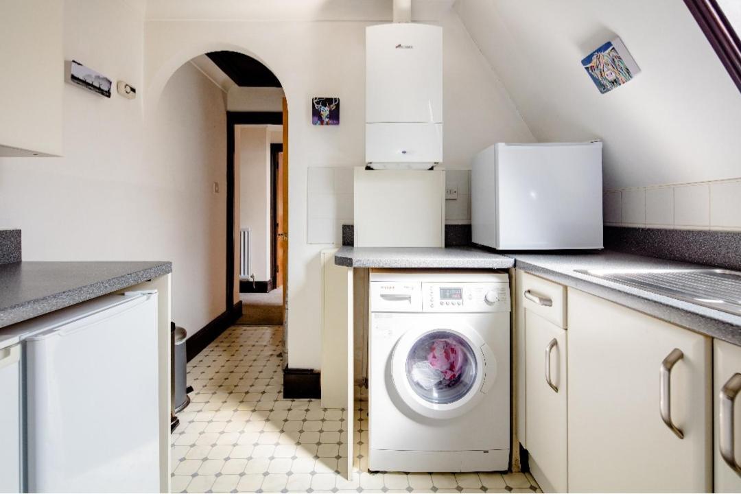 Homestay Double 2 Mins From Station *